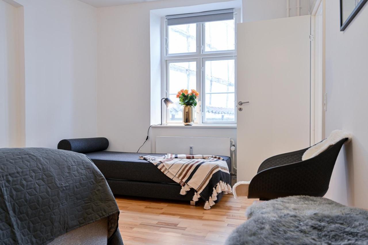 Sanders Tower - Dreamy Two-Bedroom Apartment In Charming Copenhagen Exterior photo
